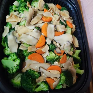 Broccoli With Mixed Mushroom