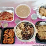 Abalone Pen Cai Treasure| 金宝鲍鱼盆菜 (Abalone, Fish Maw, Dried Scallop, Sea Cucumber, Dried Oyster, Roasted Duck, Roasted Pork Belly, Braised Mushroom, Radish, White Cabbage) (鲍鱼,鱼飘,干贝,海参,蚝干, 烧鸭,烧肉,香菇,白萝卜,大白菜)