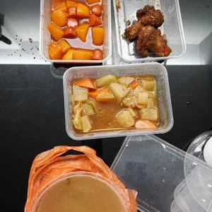 Traditional Tingkat Series - Lunch/Dinner Tingkat (20 Days, 3 Dishes + 1 Soup OR 4 Dishes)