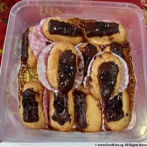 Mini Chocolate Éclair 迷你朱古力Éclair