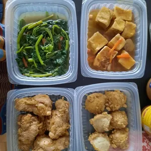 Lunch Tingkat (20 Day, 3 Dishes + Soup OR 4 Dishes)