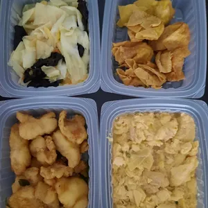 Lunch Tingkat (20 Day, 3 Dishes + Soup OR 4 Dishes)
