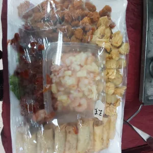 Prosperity Fortune Platter (Octopus, Spring Roll, Salad Prawn, Golden Chicken,  Golden Money Bag) 拼盘（章鱼，春卷，黄金钱袋，沙律虾，黄金鸡）
