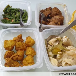 Lunch Tingkat (20 Day, 3 Dishes + Soup OR 4 Dishes)