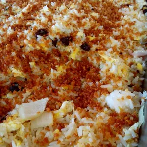 Butter Garlic Rice 牛油蒜茸炒饭