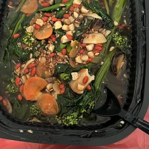 蚝油干贝芥兰Braised Kai Lan with Dry-Scallop in Oyster Sauce