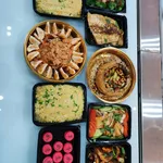Auspicious Fatt Choy Yu Sheng 吉祥发财熏三文鱼捞生