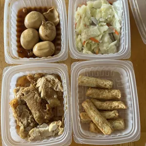 Lunch Tingkat (20 Day, 3 Dishes + Soup OR 4 Dishes)