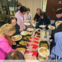 Click to see 貴妃鲍升官发财鱼生Prosperity Majestical Abalone Yu Sheng Platter(1 platter)