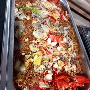 Fried Lobster Yee Mee 炒龙虾伊面