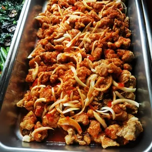 泰式鸡丁 Chicken w/ Thai Sauce