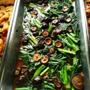 香菇芥兰 Kailan w/Mushrooms