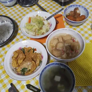 Dinner Tingkat (20 Days, 3 Dishes + Soup OR 4 Dishes)