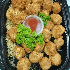 Fish Tau Pok