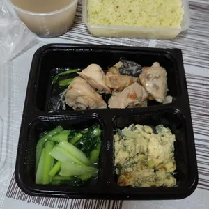 Tingkat - 3 Dishes + 1 soup/ 4 Dishes  (20 days)(Lunch)