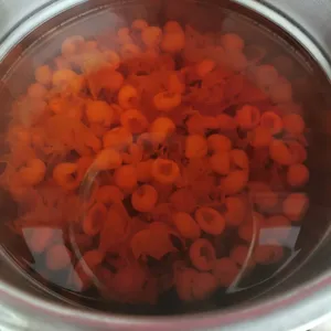 Hot Red Dates with Gingko Nuts Soup