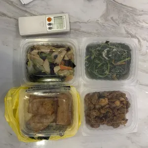 Lunch Tingkat (20 Day, 3 Dishes + Soup OR 4 Dishes)