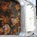 Braised Pork w/ Bun • 扣肉包(Chef's Recommended)