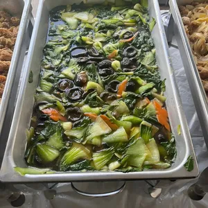 香菇小白 Siow Peh w/ Mushroom