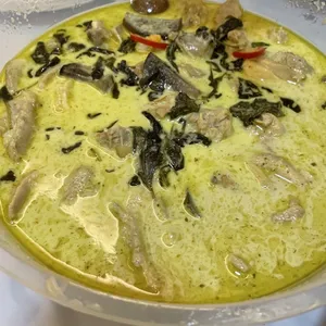 Green Curry Chicken