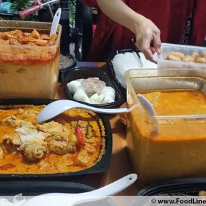 Traditional Laksa Lemak with Prawn (10pax)