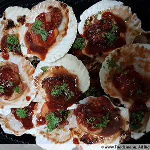 Half Shell Scallop with Oriental Hoisin Sauce