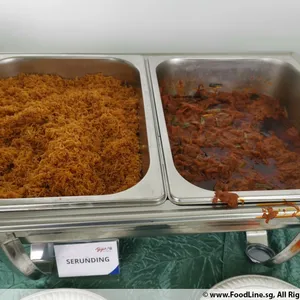 The Hari Raya Set<br>- Rice Cubes (Nasi Empit)<br>- Sayur Lodeh<br>- Ayam Masak Merah<br>- Rendang Daging/Sambal Goreng Pengantin<br>- Sambal Sotong Kering<br>- Serunding<br>- Mee Hoon Goreng Putih/Merah
