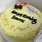 Premium durian cake (Size: 6") (Qty of Big Candles: 4) (Qty of Small Candles: 5)