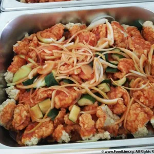 酸甜鱼片 Sweet & Sour Sliced Fish
