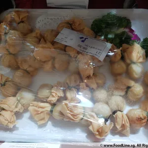 Golden Seafood Pocket with Oriental Dip