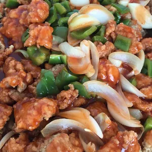 酸甜鱼片 Sweet & Sour Sliced Fish