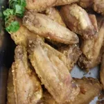 五香鸡翅 Fried Chicken Wings