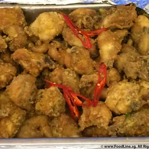 Salted Egg Chicken • 咸蛋鸡(Chef's Recommended)