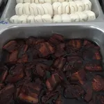 扣肉馒头 Braise Pork w/ Bun