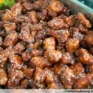 蜜汁排骨 Pork Ribs w/ Honey Sauce