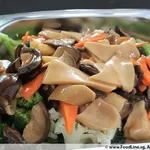 Longevity Bailing Mushroom with Vegetables 百灵菇菜花