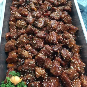 蜜汁排骨 Pork Ribs w/ Honey Sauce