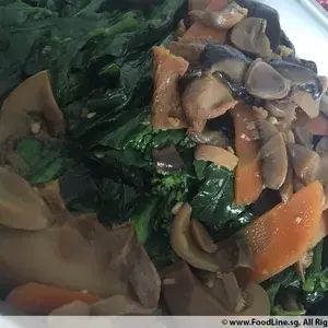 三菇芥兰 Kailan w/ Assorted Mushroom (NEW)