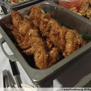 Spiced BBQ Chicken Wings + Drumlets