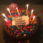 1x Kit Kat Boom @$52.9 (Size : 8 Inch (7-10 pax)) (Big Candles : 8) (Small Candles : 8)