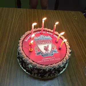 1x LIVERPOOL (*Price from $58.90 onward) @$58.9 (Size : 9 Inch (12-18 pax)) (Flavours : Chocolate) (Eggless : No) (Big Candles : 3) (Small Candles : 4)