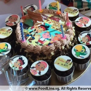 1x Treasure Celebration @$78.9 (Size : Classic (7 Inch Cake + 12 Cupcakes)) (Eggless?: No) (Big Candles: 1) (Small Candles : 6)