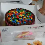 1x Kit Kat Boom @$52.9 (Size : 8 Inch (7-10 pax)) (Big Candles : 4) (Small Candles : 4)