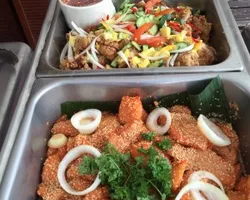 Crispy Chicken with Thai Sauce 泰式醬料香酥鳮肉 | Customer Photo | Tim Delight