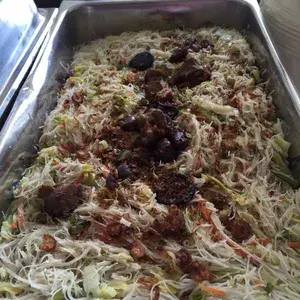 1b. 富贵延年 Bee Hoon w/Braised Pork Trotter 猪脚米粉