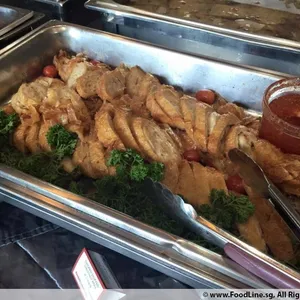 栗子凤凰卷 Chicken Stuffed Chestnut Roll
