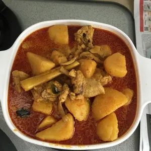4a. 凤凰报喜 Signature Curry Chicken 招牌咖喱鸡