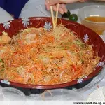 8x Smoked Salmon Yu Sheng Platter 发财鱼生(serves 10 pax)