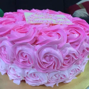 1x Rosette Pink @$38.9 (Size : 7 Inch (7-10 pax)) (Flavours : Blackforest) (Eggless: No) (Big Candles : 6) (Small Candles : 8)
