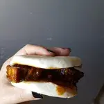 Braised Pork w/ Bun • 扣肉包(Chef's Recommended)